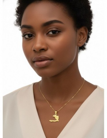 Pendentif petite carte Haïti plaqué or